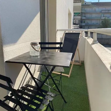 Appartamento En Plein Centre-ville De *